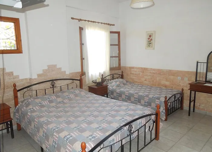 Astromeria Hotel Makrirrákhi