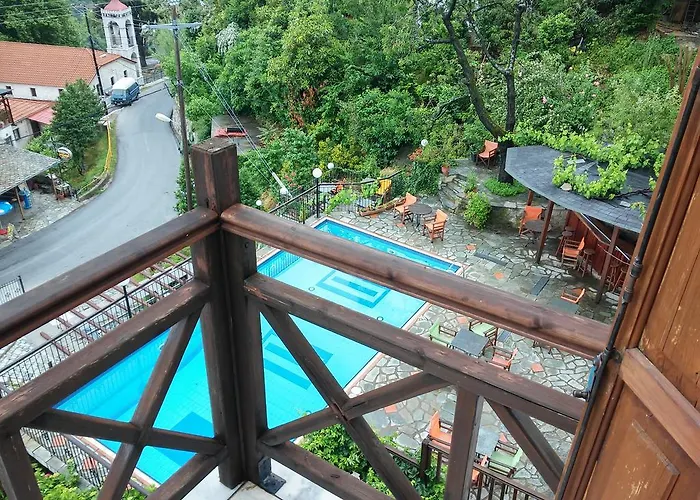 Astromeria 3* Makrirrákhi