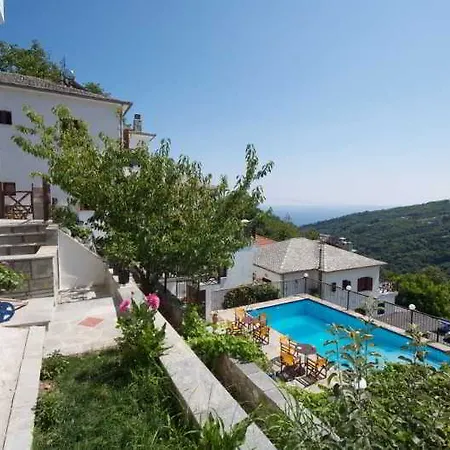 αστρομέρια Μακρυράχη