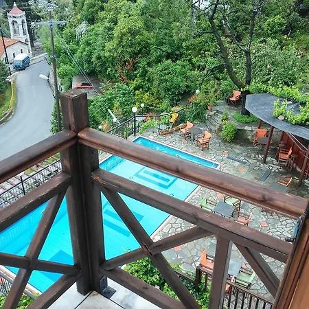 Astromeria 3* Makrirrákhi