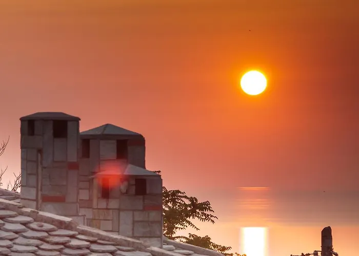 Astromeria Makrirrakhi