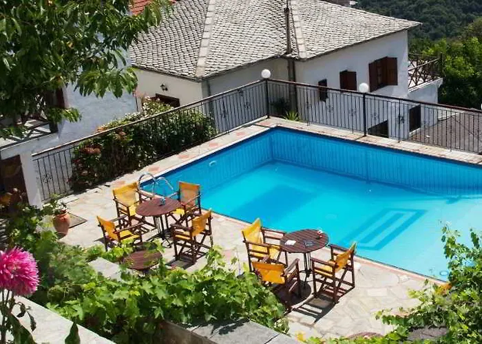 Astromeria Makrirrakhi